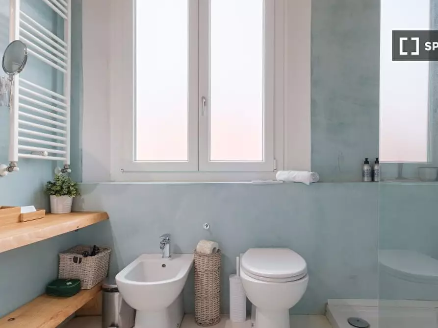 Immagine 12 di Appartamento in affitto  in Via Giuseppe Massarenti a Bologna