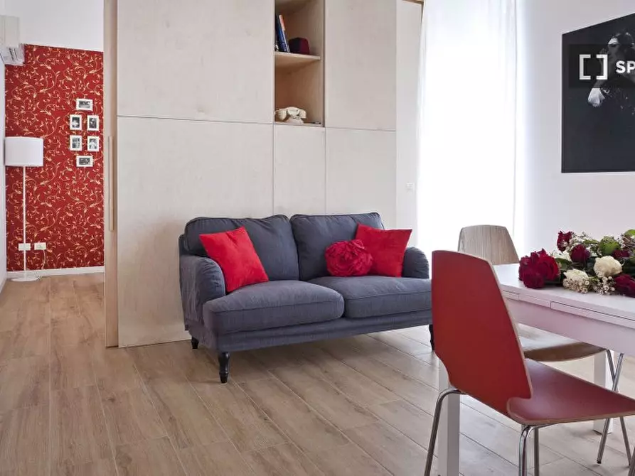 Immagine 2 di Appartamento in affitto  in Via Caretto a Milano