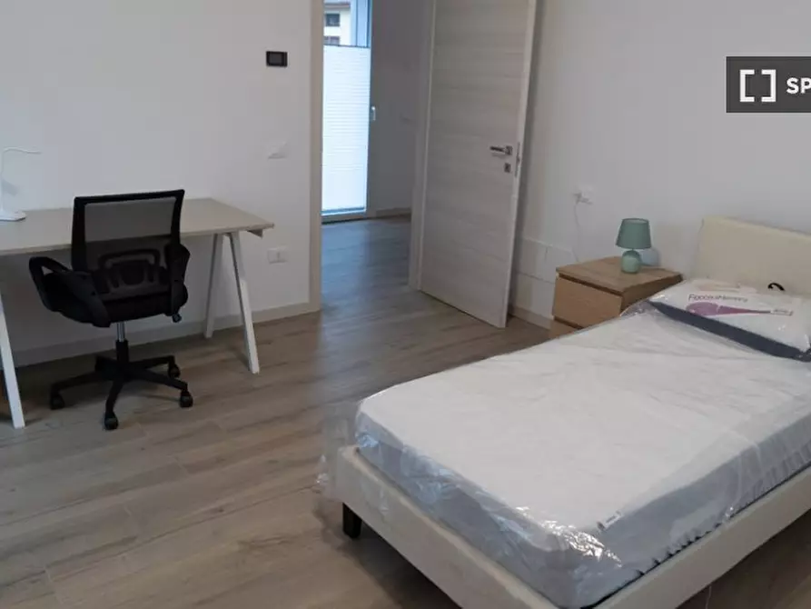 Immagine 4 di Camera condivisa in affitto  in Via Vecchia a Padova