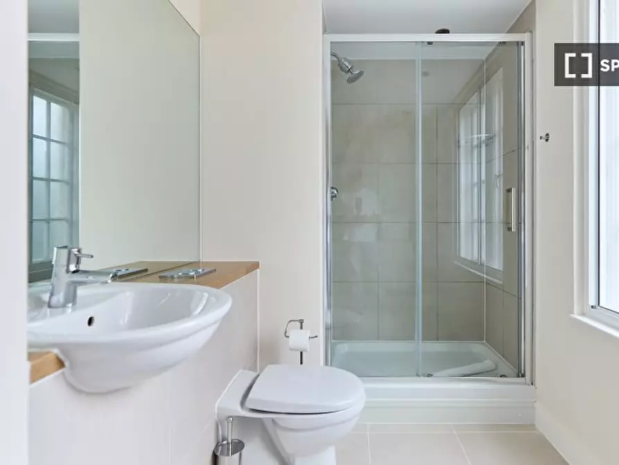 Immagine 15 di Appartamento in affitto  in Marianne Close a Camberwell