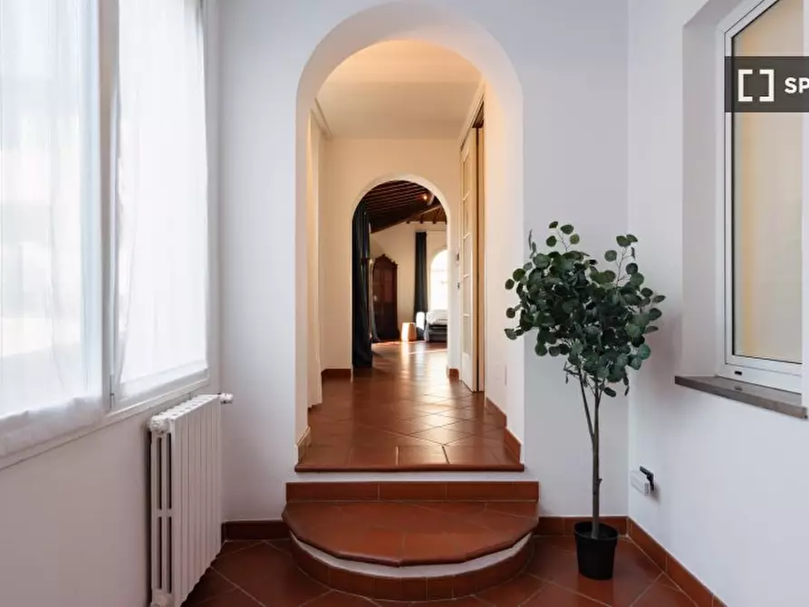 Immagine 10 di Appartamento in affitto  in Via Villani a Firenze