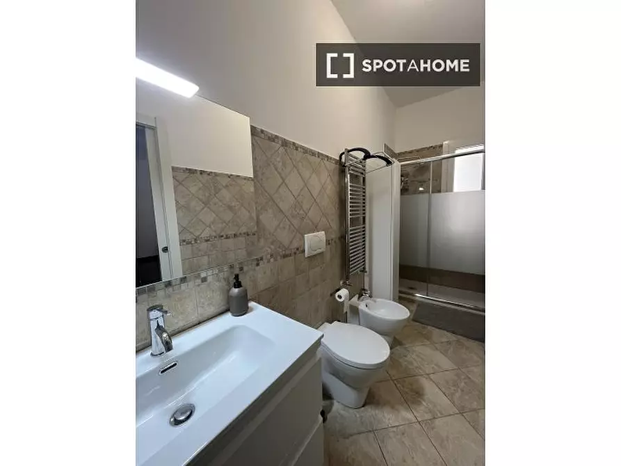 Immagine 9 di Appartamento in affitto  in Via Muzio Attendolo a Roma