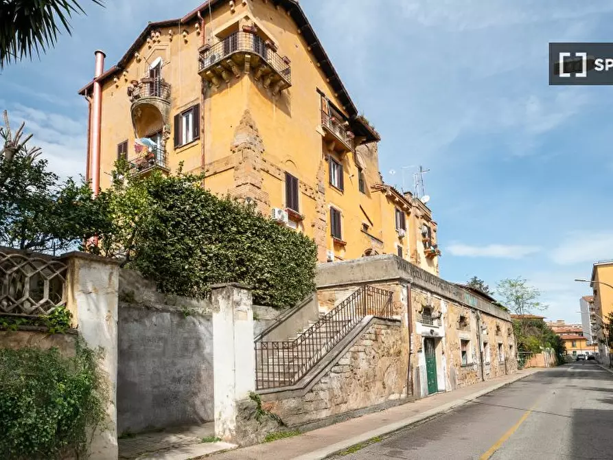 Immagine 12 di Appartamento in affitto  in Via della Garbatella a Roma