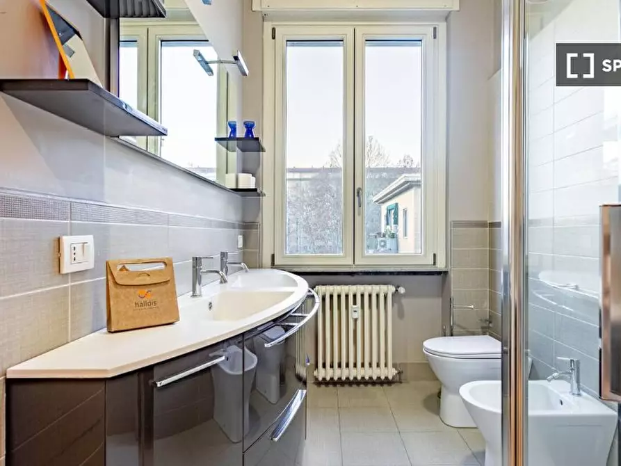 Immagine 18 di Appartamento in affitto  in Viale Renato Serra a Milano