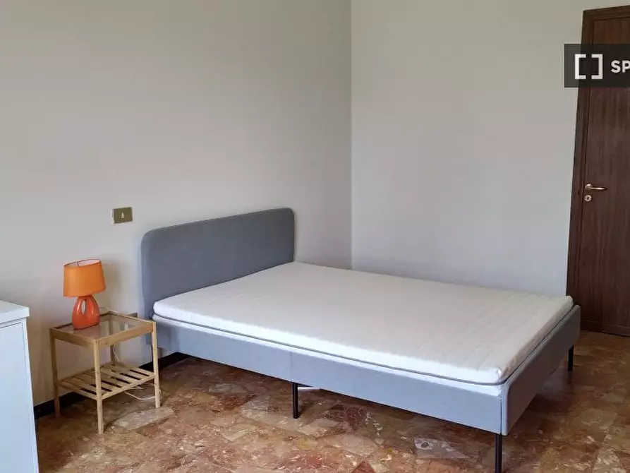 Immagine 2 di Camera condivisa in affitto  in Via Sapri a Milano