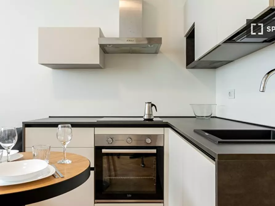 Immagine 9 di Ufficio in affitto  in Via Console Marcello a Milano