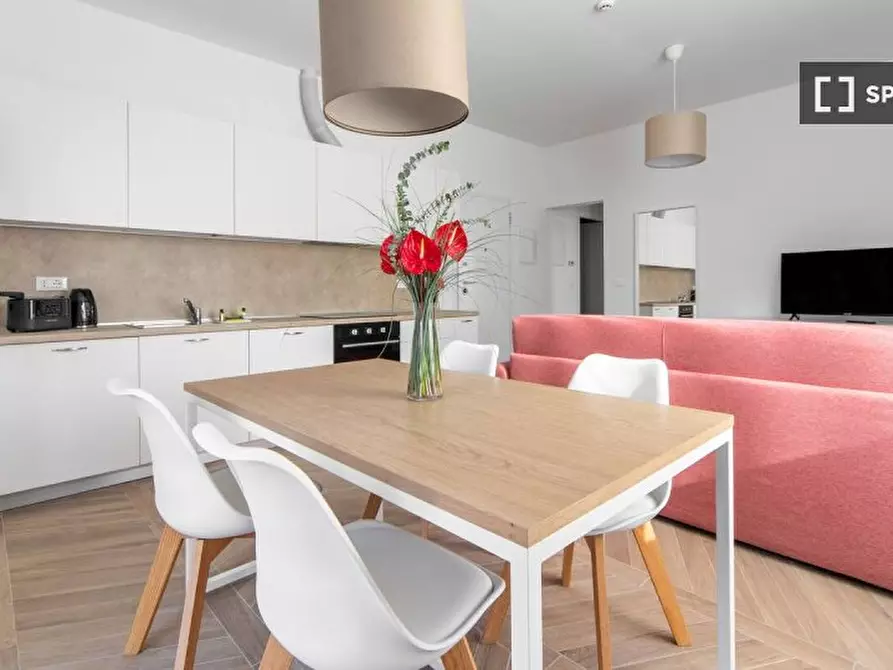 Immagine 4 di Appartamento in affitto  in Via Giuseppe Massarenti a Bologna