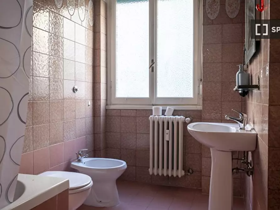 Immagine 12 di Appartamento in affitto  in Viale Val Padana a Roma