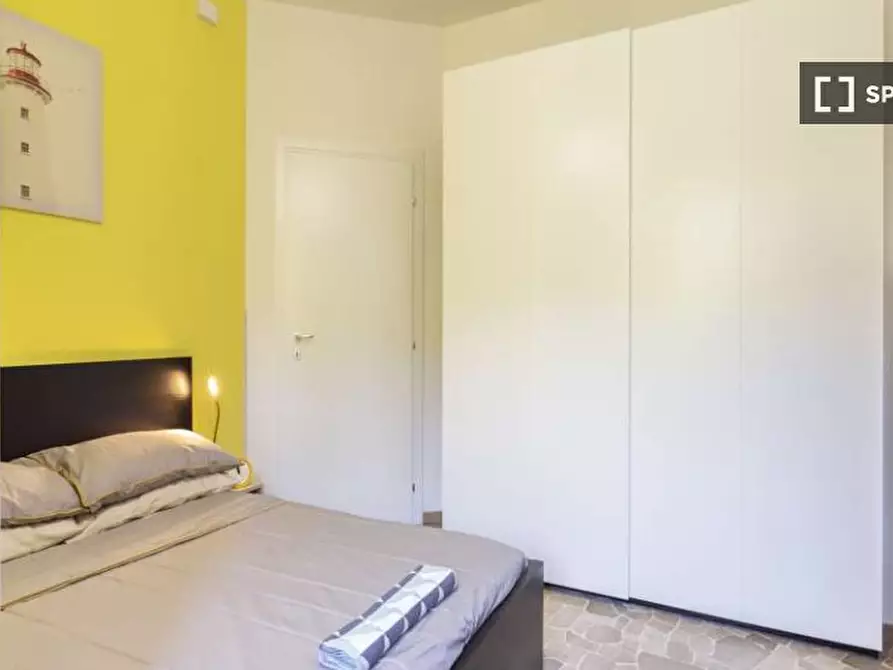 Immagine 4 di Camera condivisa in affitto  in Via Lorenteggio a Milano