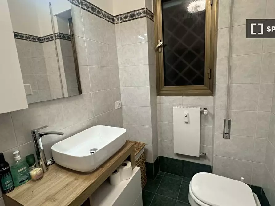 Immagine 6 di Camera condivisa in affitto  in V. Morozzo della Rocca a Roma