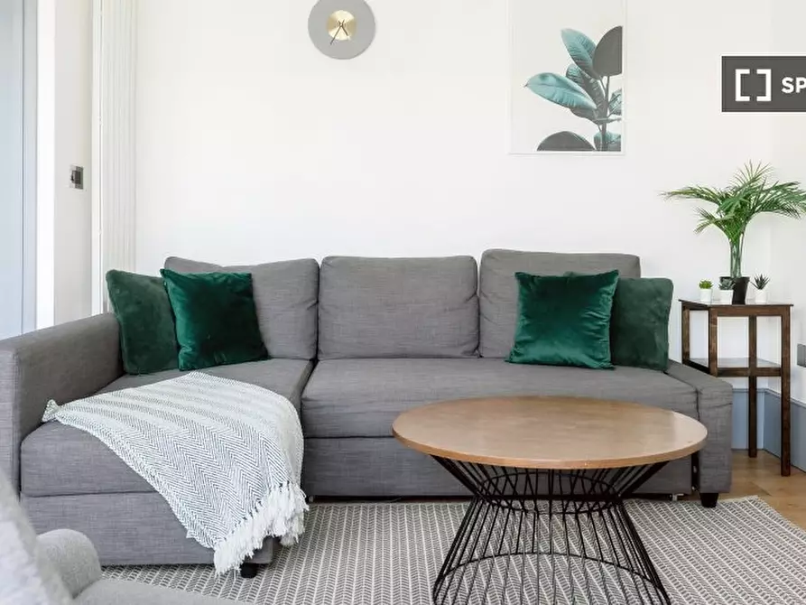 Immagine 4 di Appartamento in affitto  in Apartment a Kensington