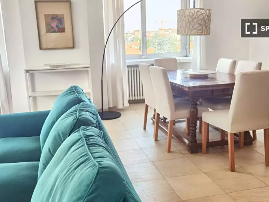 Immagine 5 di Appartamento in affitto  in angolo Piazza Carbonari a Milano