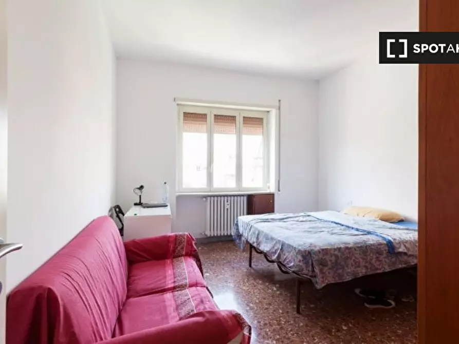 Immagine 13 di Camera condivisa in affitto  in Via Filippi, 00146 Roma RM, Italy a Roma