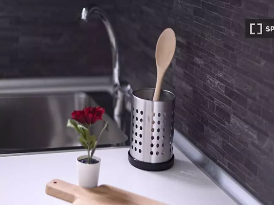 Immagine 8 di Camera condivisa in affitto  in Via Ippodromo a Milano