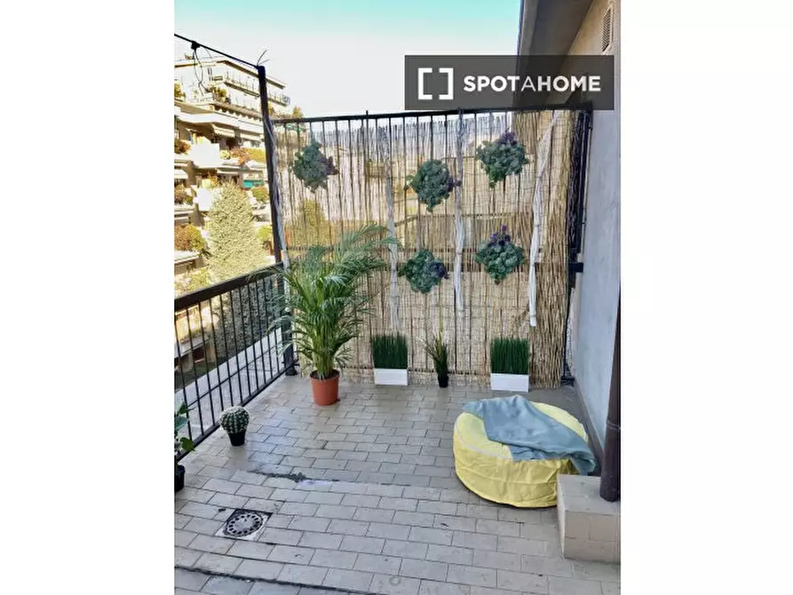 Immagine 5 di Appartamento in affitto  in Viale Carlo Espinasse a Milano