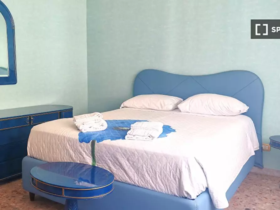 Immagine 19 di Appartamento in affitto  in Via Cipriano Facchinetti a Roma