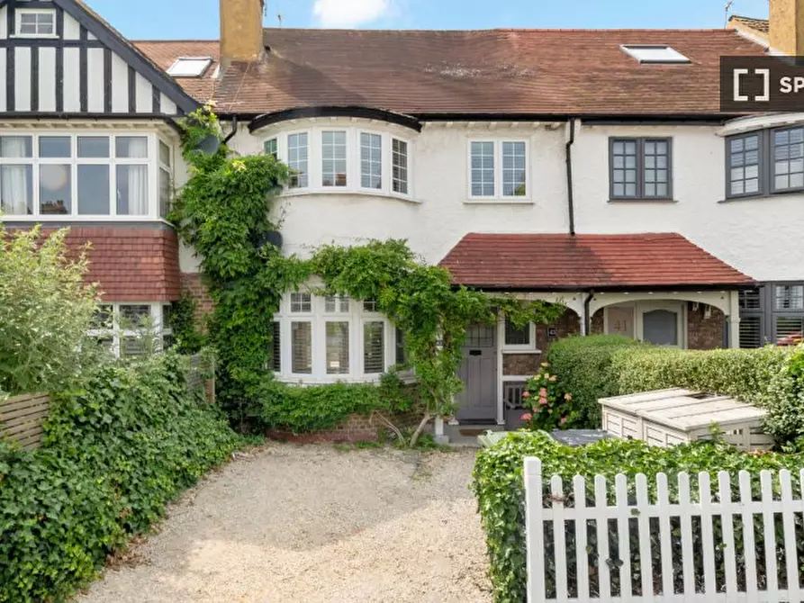 Immagine 12 di Appartamento in affitto  in Mount Ephraim Ln a Lambeth