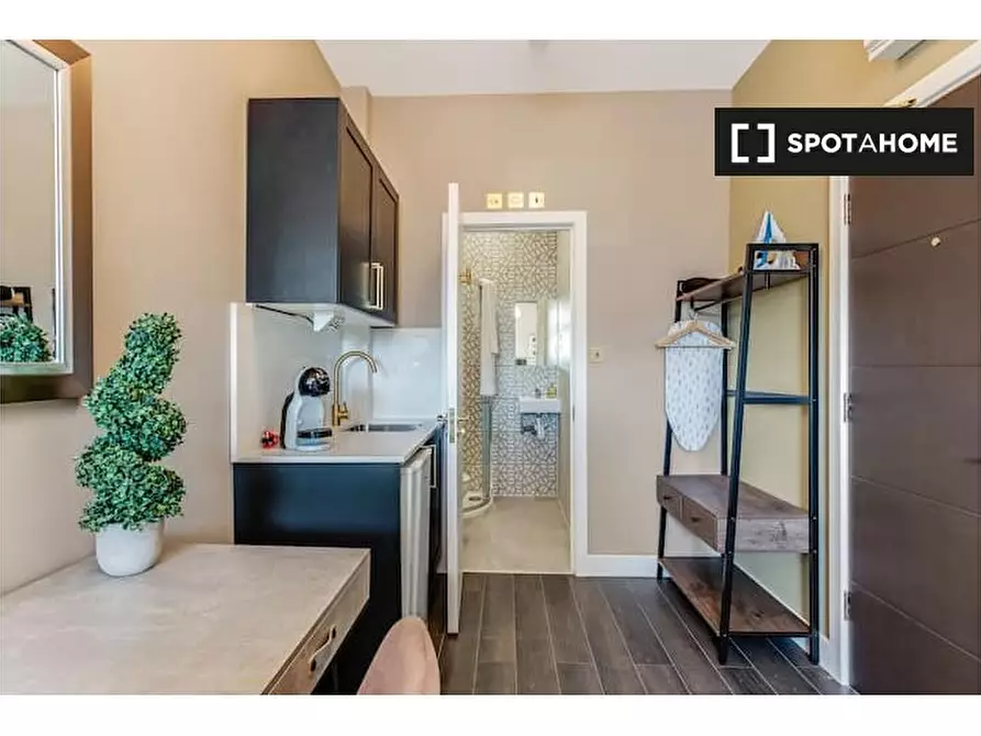 Immagine 13 di Ufficio in affitto  in High Rd a Tottenham