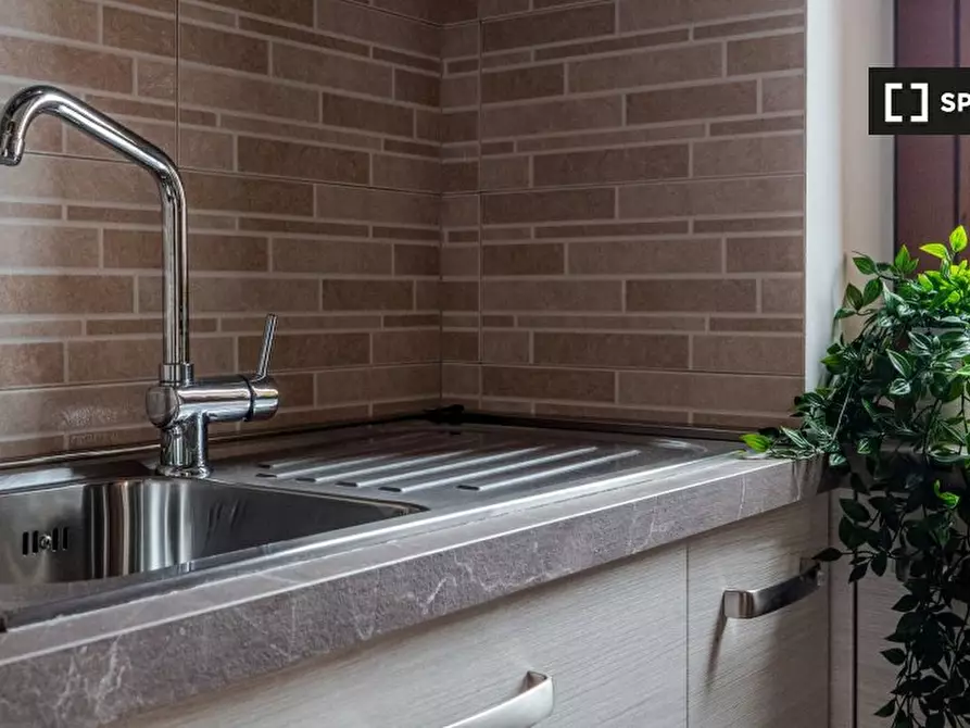 Immagine 16 di Appartamento in affitto  in Via Valassina a Milano