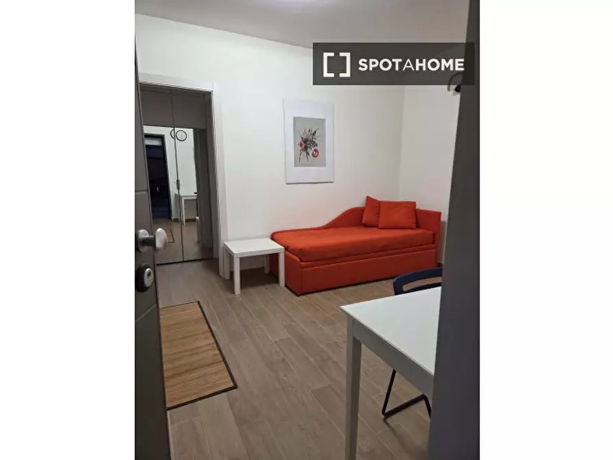 Immagine 5 di Ufficio in affitto  in Via Federico Confalonieri a Milano