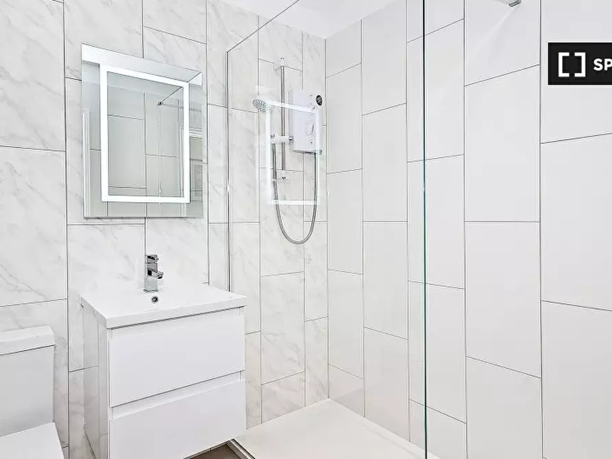 Immagine 9 di Appartamento in affitto  in Penthouse E Interlude House a 