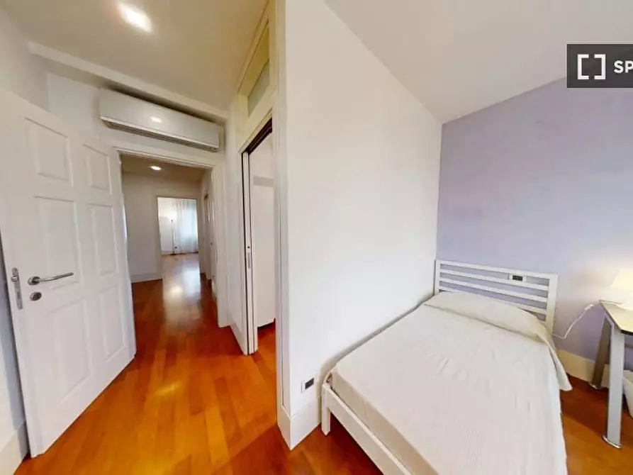 Immagine 7 di Camera condivisa in affitto  in VIA E. Degli Scrovegni a Padova