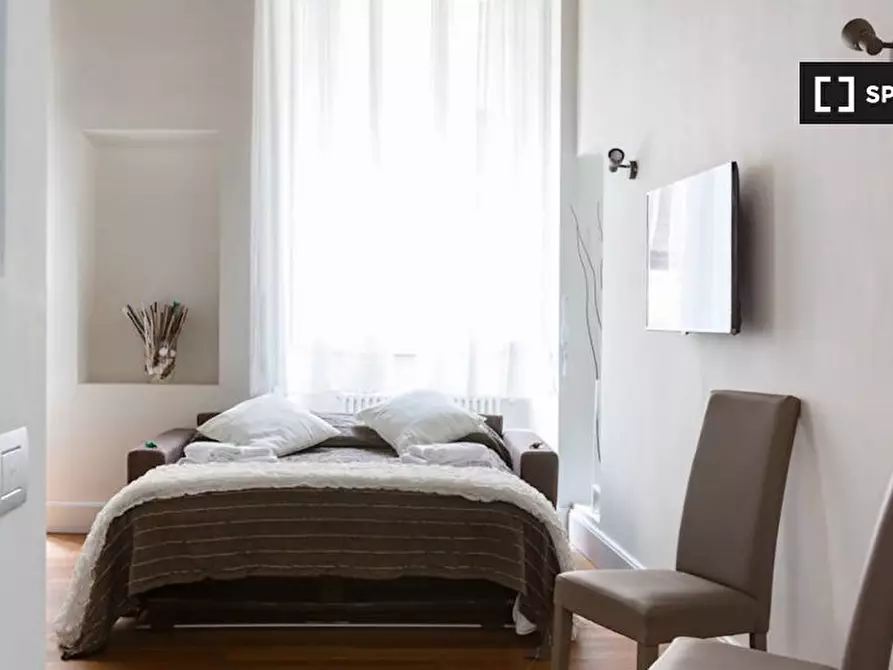 Immagine 9 di Appartamento in affitto  in Via di Campo Marzio a Roma