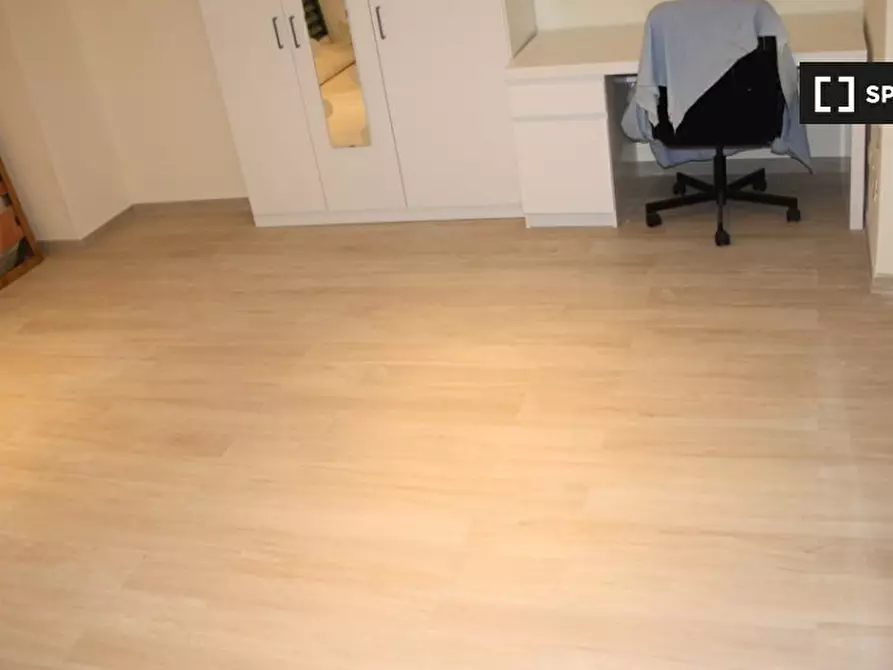 Immagine 9 di Camera condivisa in affitto  in Piazza del Campo a Genova