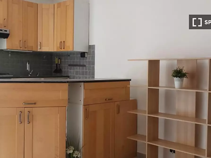 Immagine 3 di Appartamento in affitto  in Via Trinitapoli a Roma