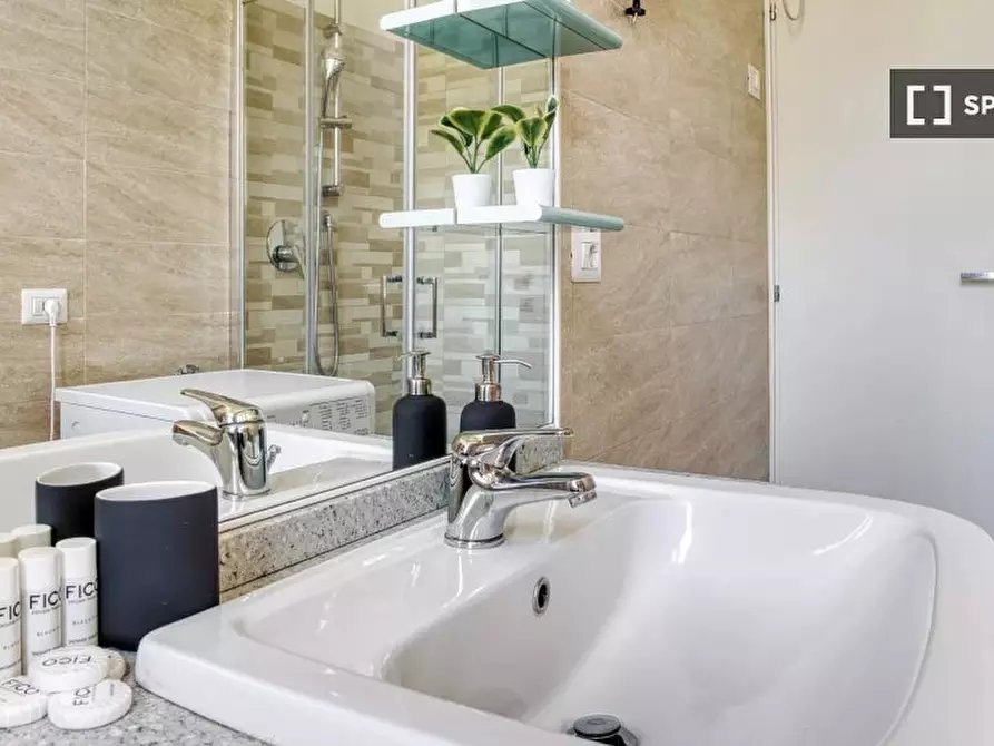 Immagine 10 di Appartamento in affitto  in Via Andrea Solari a Milano