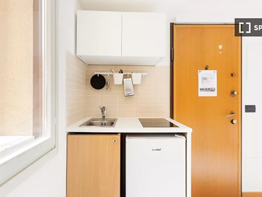 Immagine 11 di Ufficio in affitto  in Corso Magenta a Milano