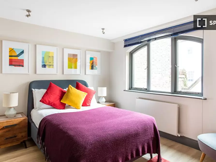 Immagine 3 di Appartamento in affitto  in Campden Street a Kensington