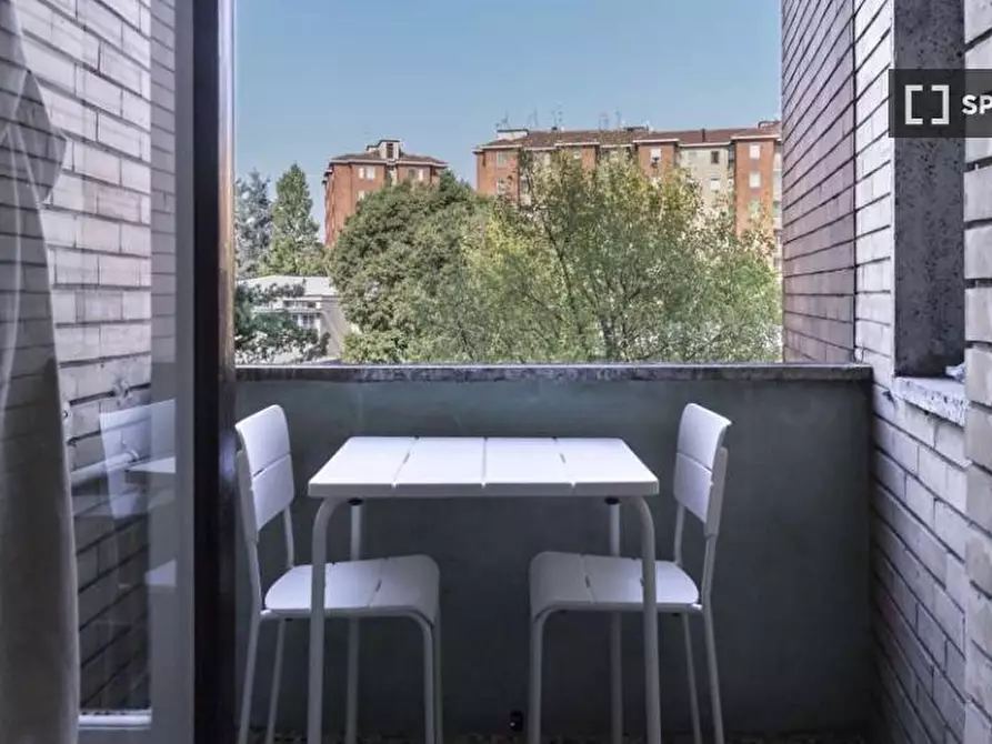 Immagine 14 di Camera condivisa in affitto  in Via Salvatore Barzilai a Milano