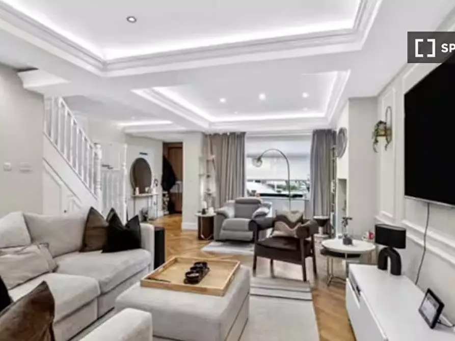 Immagine 16 di Appartamento in affitto  in Empire Road a Southall