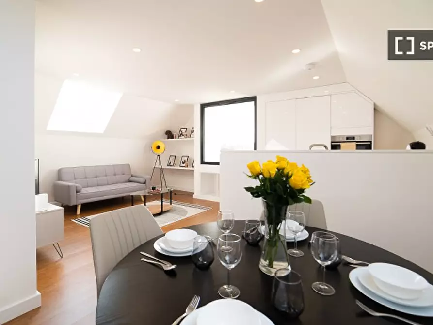 Immagine 2 di Appartamento in affitto  in Queens Rd a Walthamstow