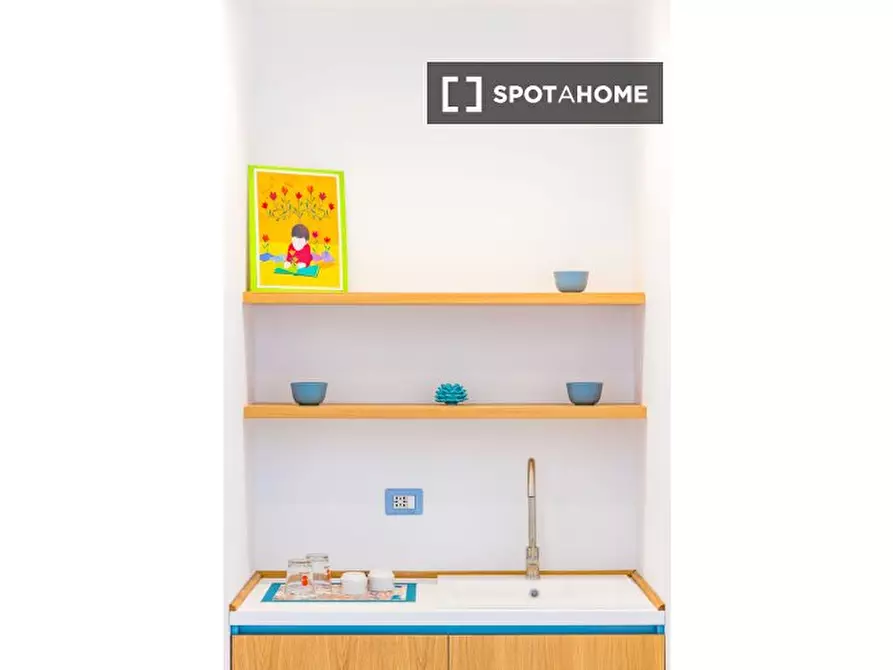 Immagine 13 di Appartamento in affitto  in Via Brombeis a Napoli