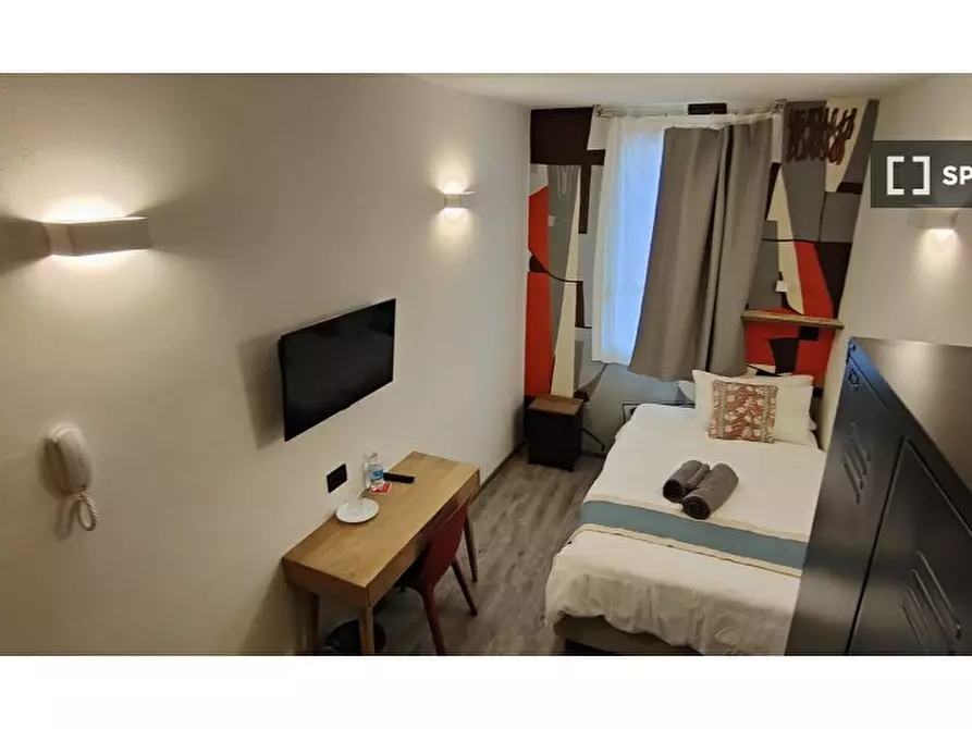 Immagine 4 di Residence in affitto  in Via S. Rocchino a Brescia