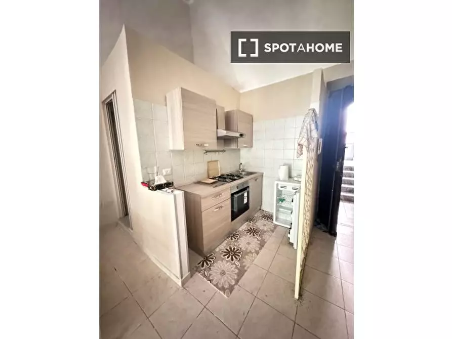 Immagine 1 di Ufficio in affitto  in Via Oronzo Costa a Napoli