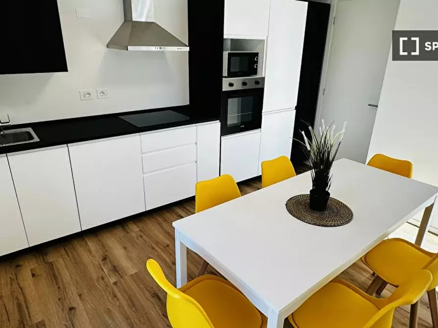 Immagine 5 di Camera condivisa in affitto  in per Cognola a Trento