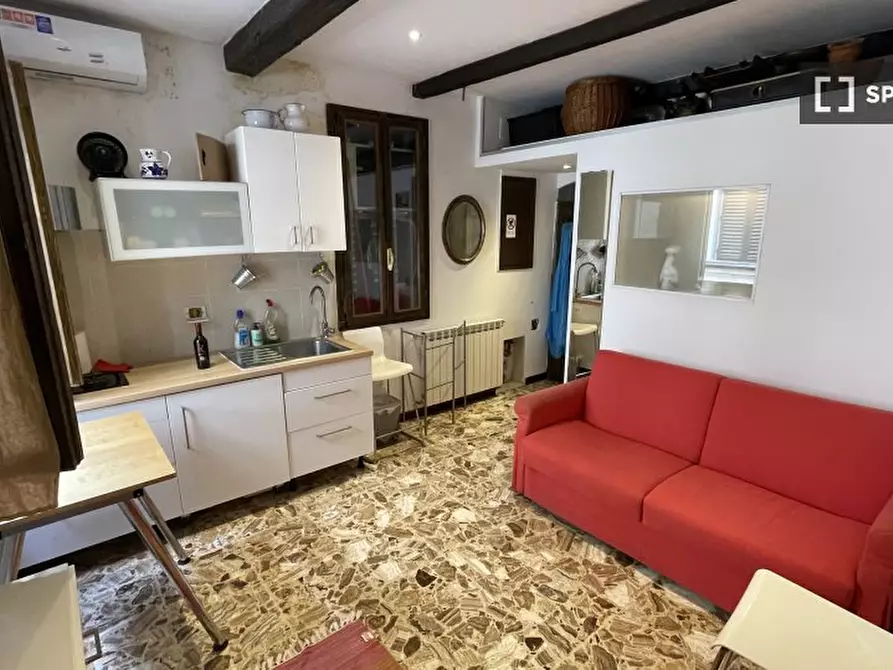 Immagine 2 di Ufficio in affitto  in Via Osteria del Guanto a Firenze