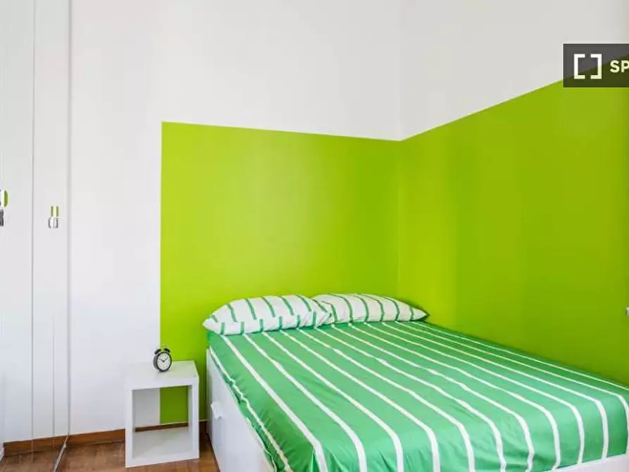 Immagine 2 di Camera condivisa in affitto  in Viale Tunisia a Milano