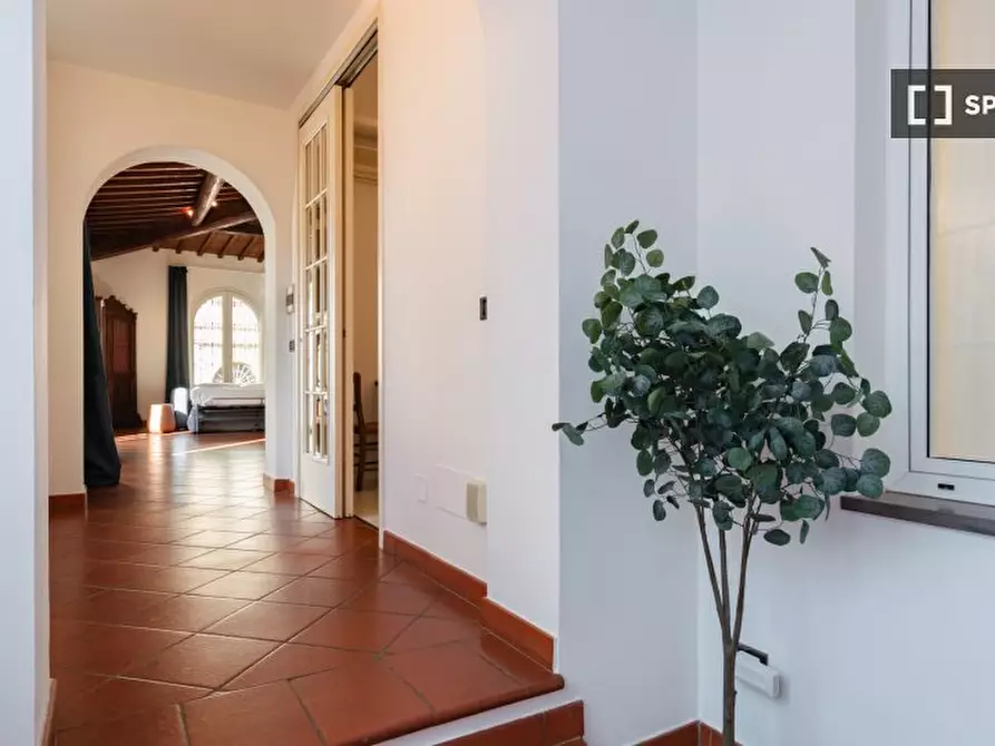 Immagine 11 di Appartamento in affitto  in Via Villani a Firenze