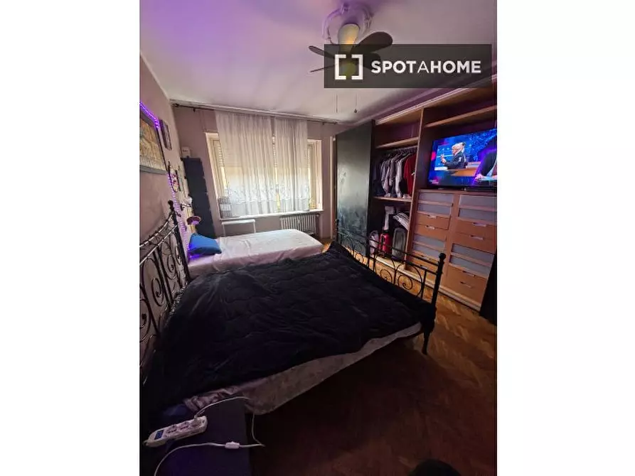 Immagine 1 di Camera condivisa in affitto  in Via Riccardo Sineo a Torino