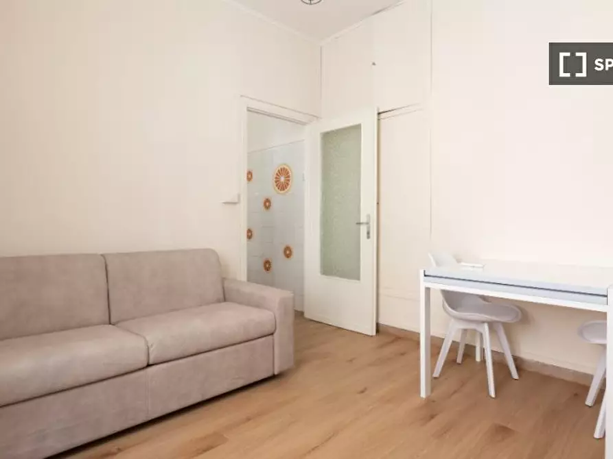 Immagine 5 di Ufficio in affitto  in Via Girolamo Savonarola a Roma