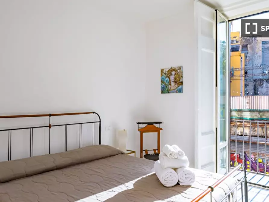 Immagine 16 di Appartamento in affitto  in Via Salvator Rosa a Napoli