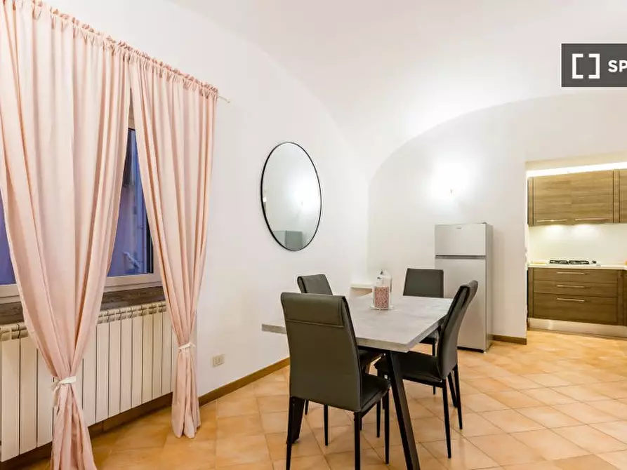 Immagine 19 di Appartamento in affitto  in Vico Lungo San Raffaele a Napoli