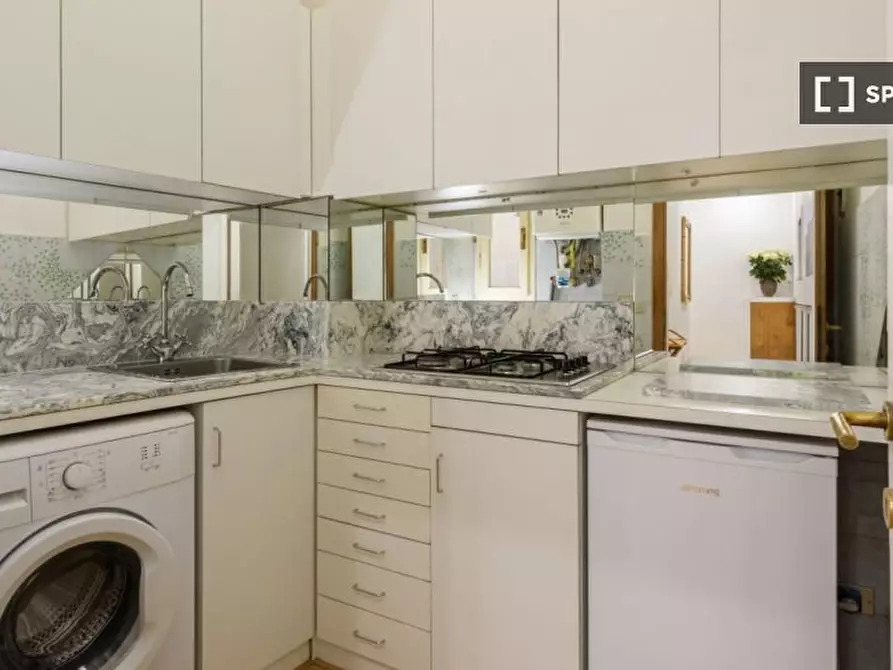 Immagine 10 di Appartamento in affitto  in Via Vacchereccia a Firenze