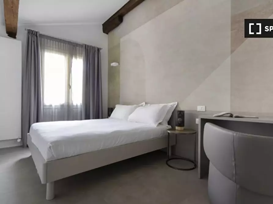 Immagine 18 di Appartamento in affitto  in Via dell'Indipendenza a Bologna