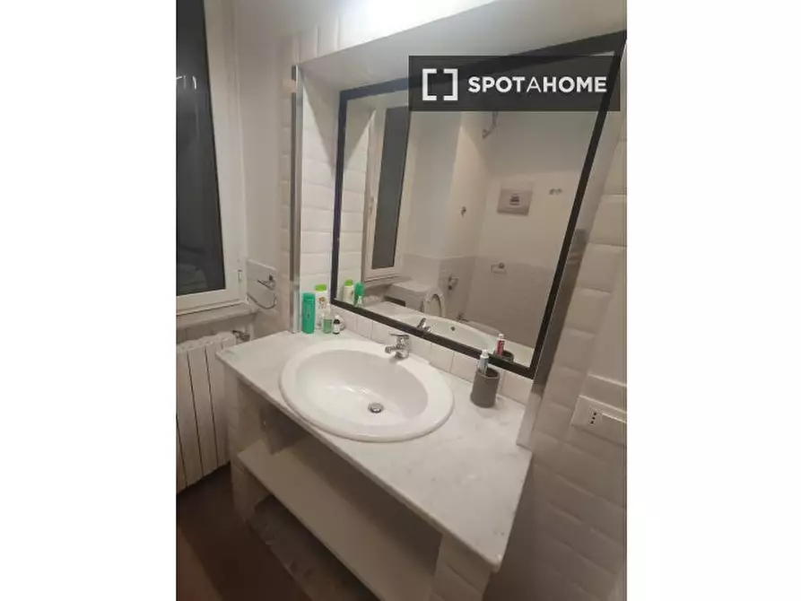 Immagine 14 di Ufficio in affitto  in Via dei Banchi Vecchi a Roma