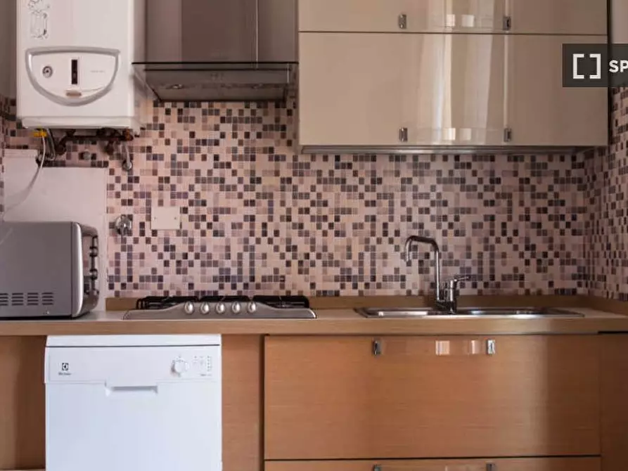 Immagine 13 di Camera condivisa in affitto  in Via Marsala a Bologna